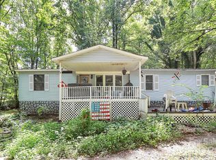 304 Deerchase Cir, Statesville, NC 28625