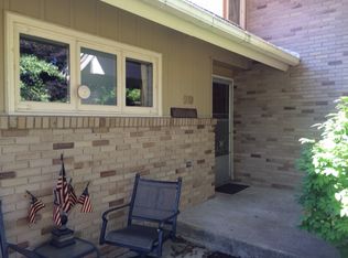 519 8th Ave E, Cresco, IA 52136