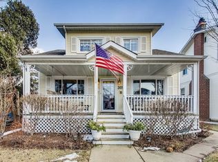319 S Chester Ave, Park Ridge, IL 60068