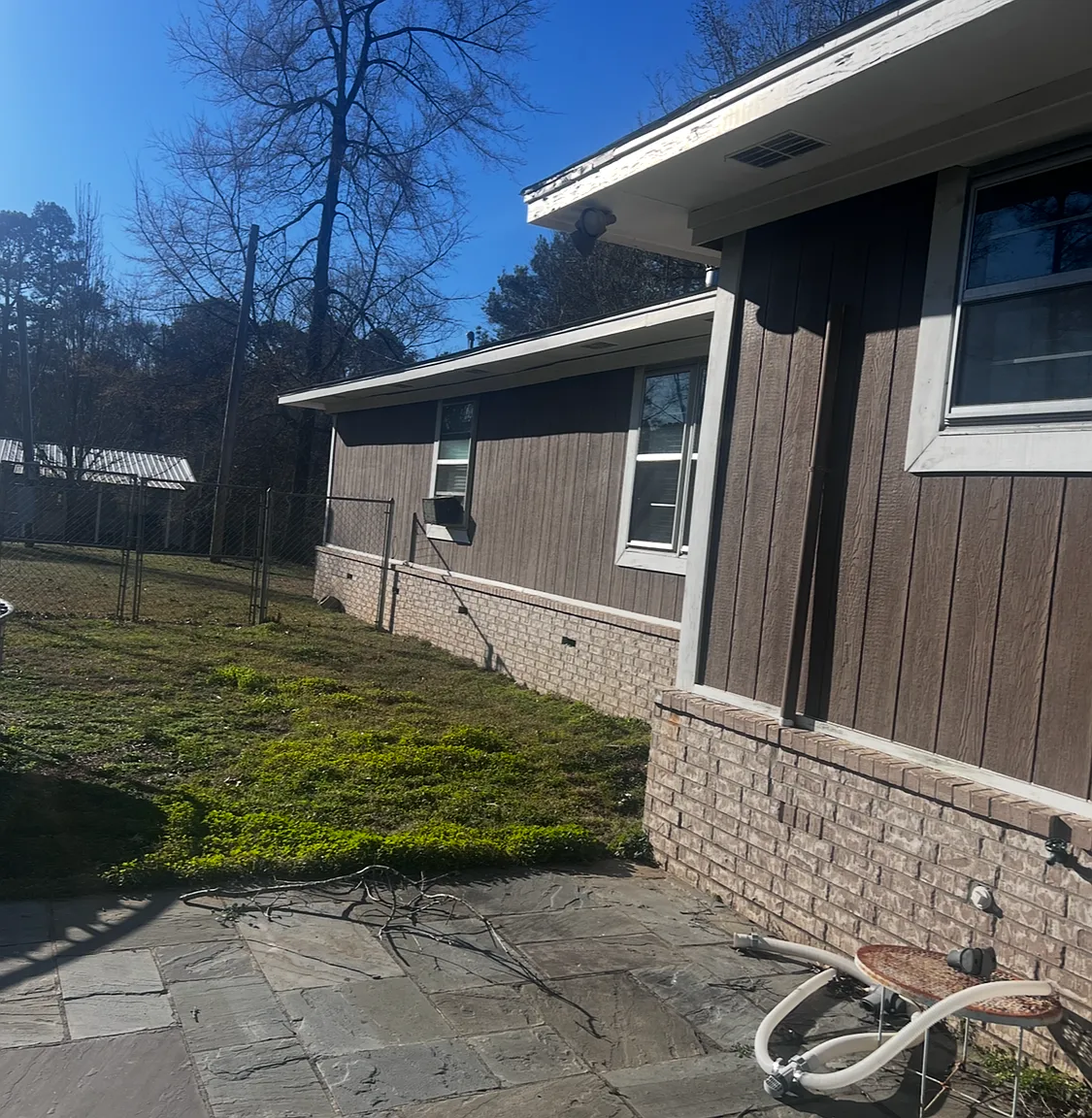 4 bed, 2.5 bath, 2084 sqft, $1,850 — Photo 4