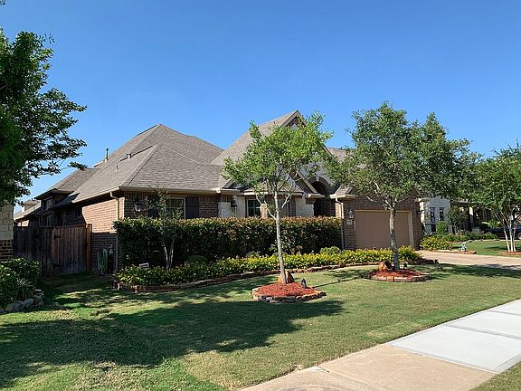 3rd image of 4715 Cinco Forest Trl