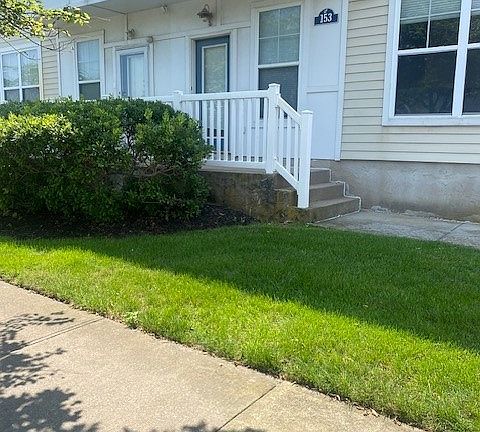 4th image of 153 Beach 73 St #1