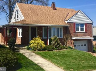102 Pine St, Reading, PA 19607