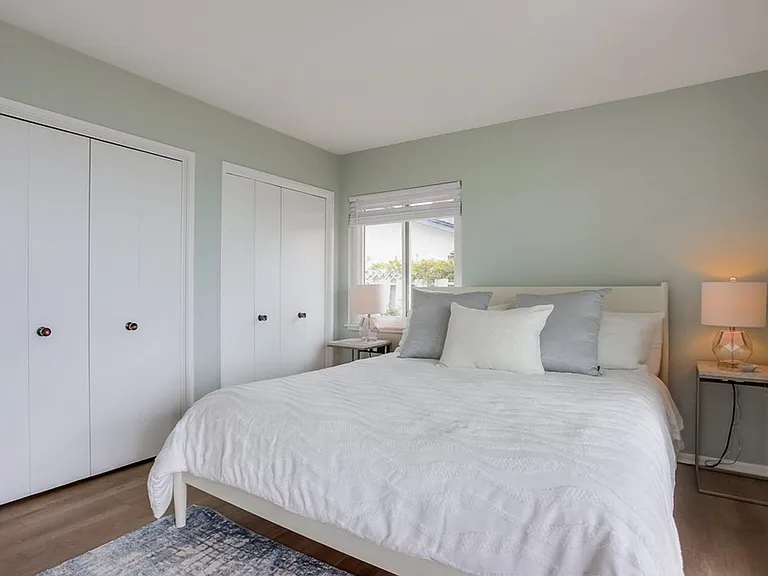 8302 Prestwick Dr — Photo 62