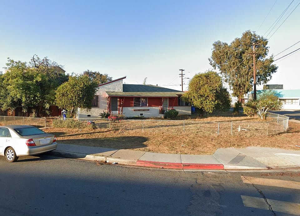 2nd image of 2444 Ulric St