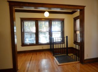 1342 W Waveland Ave #1, Chicago, IL 60613