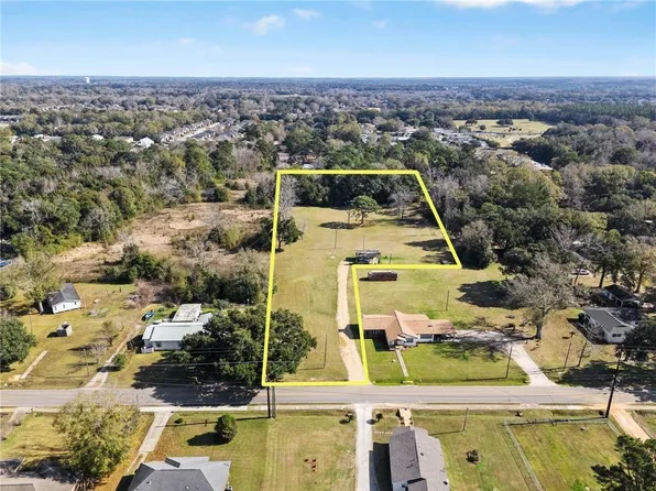 19340 Ingleside Ave, Fairhope, AL 36532