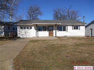 17 W Monterey Ave, Sapulpa, OK 74066