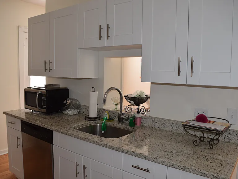 2253 N Magnolia Ave #CH — Photo 10