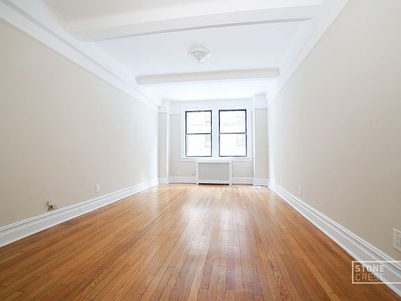 3rd image of 900 W End Ave APT 2D