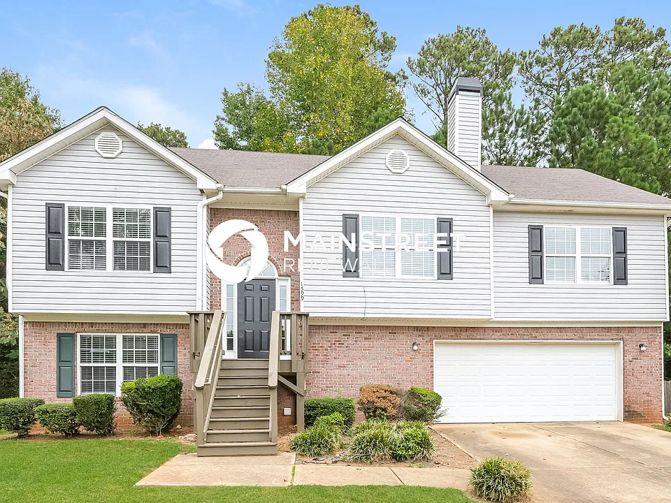 1599 Queen Elizabeth Dr
