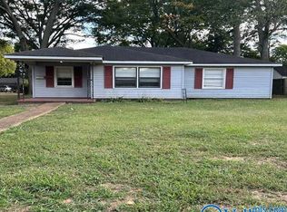 1415 Locust St SE, Decatur, AL 35601