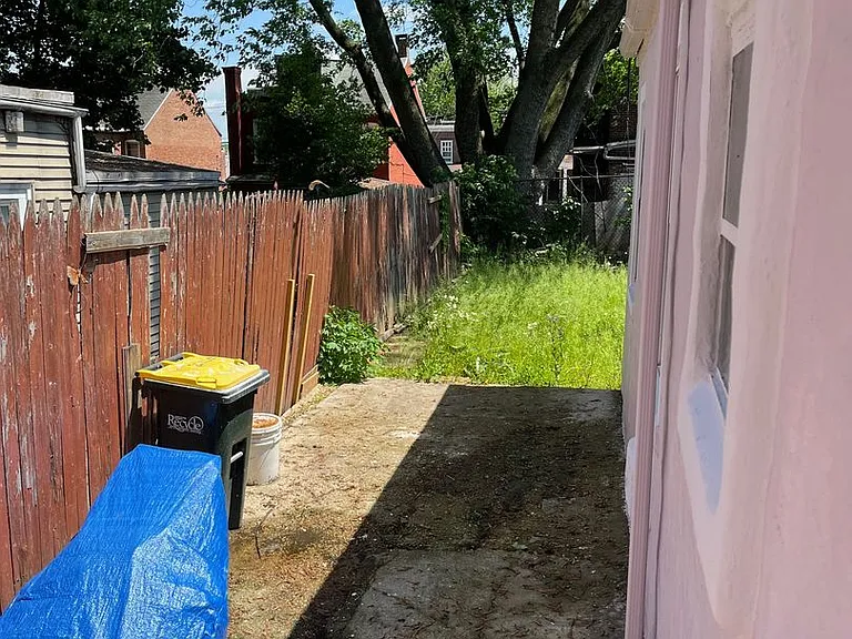 638 High St — Photo 11