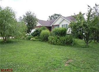 3rd image of 313 Daniels Estates Dr