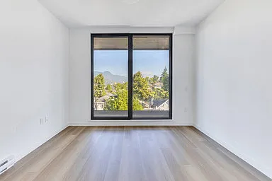 3455 Hastings St E — Photo 57
