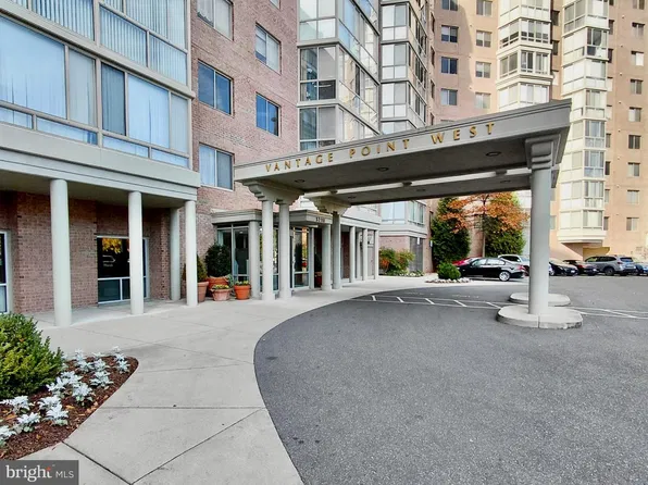 3210 S Leisure World Blvd N #511, Silver Spring, MD 20906