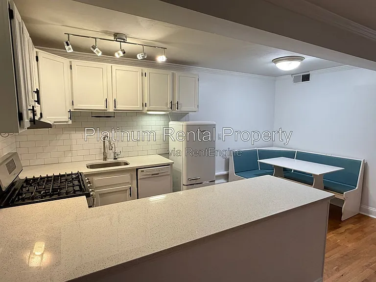 870 Glendale Ter NE #12 — Photo 15