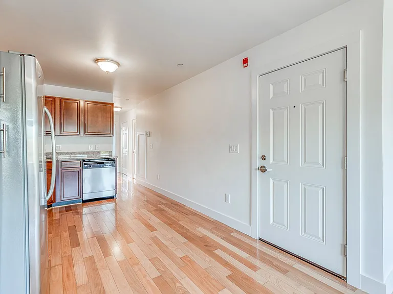 4122 Haverford Avenue — Photo 8