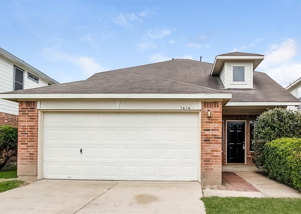 1st image of 7414 Village Lake Dr