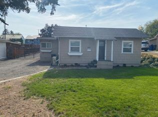 606 W Fremont Ave, Selah, WA 98942