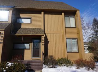 1440 Treetop Dr, Okemos, MI 48864