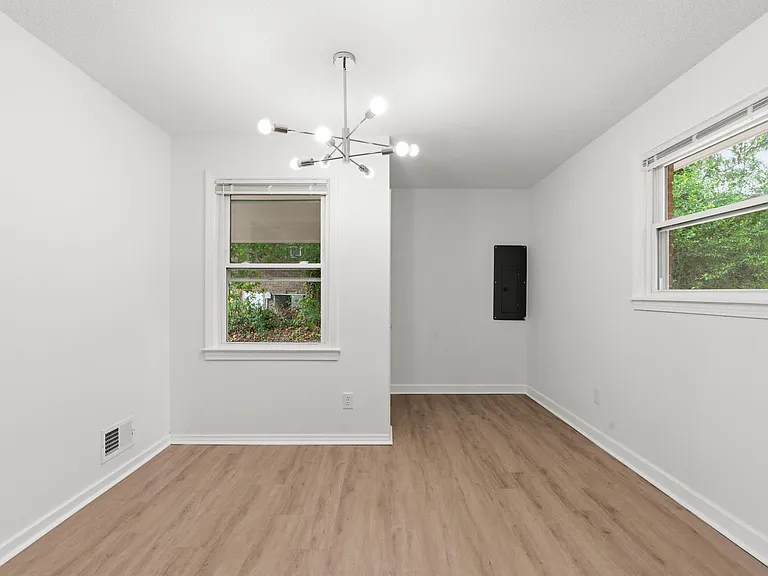 1012 Starmount Dr — Photo 13