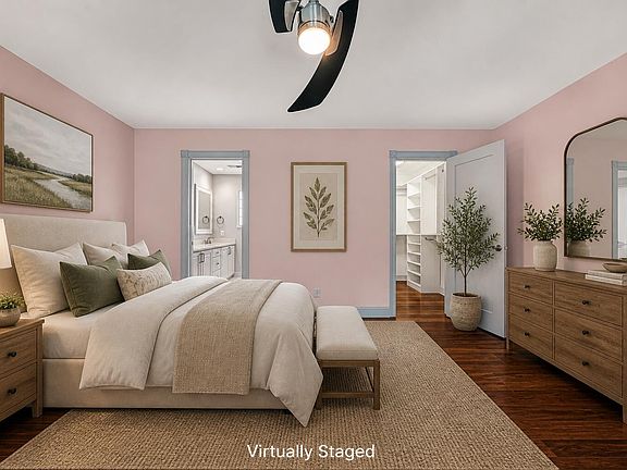 4th image of 4530 Colonial Place Dr