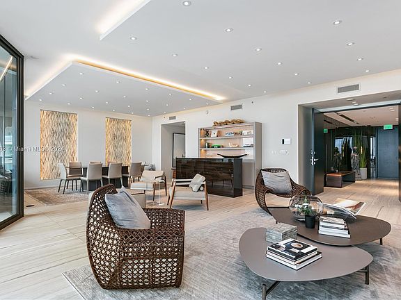 4th image of 1000 Biscayne Blvd Unit 3001