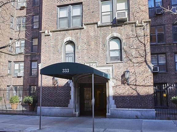 5th image of 333 E 53rd St APT 10D