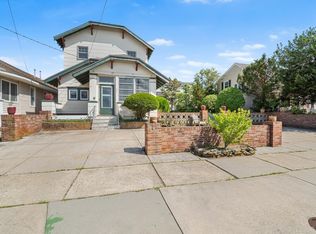 9 Asbury Rd, Ocean City, NJ 08226