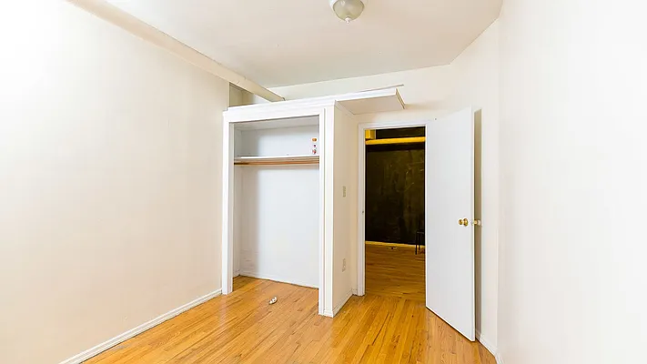 Rented by Nooklyn NYC LLC | media 58