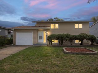 1209 S Elmwood Ave, Waukegan, IL 60085