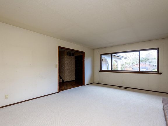 5th image of 1227 Katherine Ave