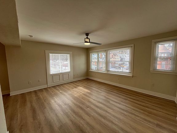 5th image of 500 N Negley Ave #11