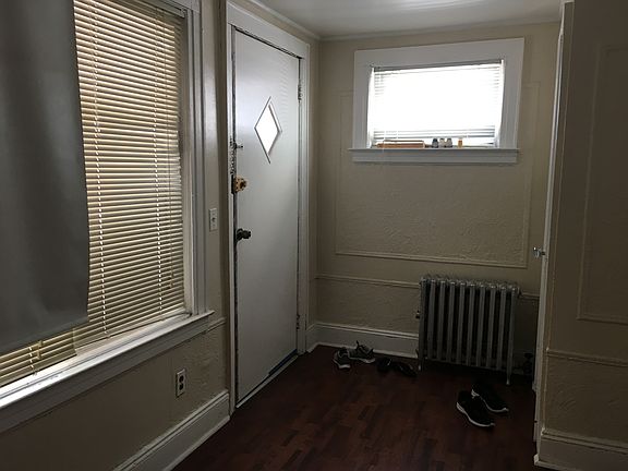 5th image of 10932 153rd St