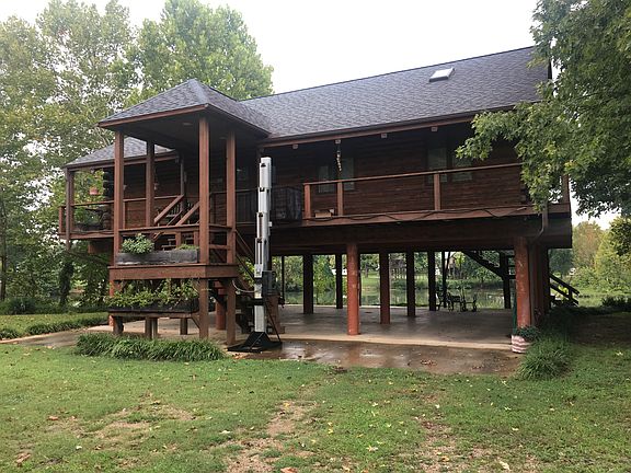 5th image of 44 E Riverview Dr