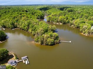 8438 Mackall Rd, Saint Leonard, MD 20685