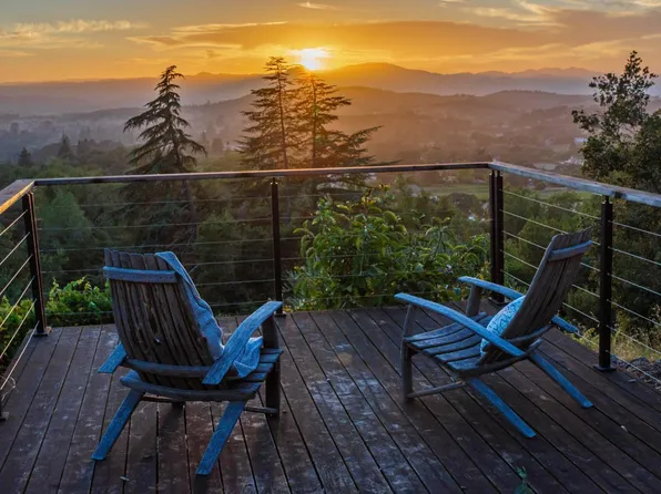 6006 Wild Horse Valley Road, Napa, CA 94558