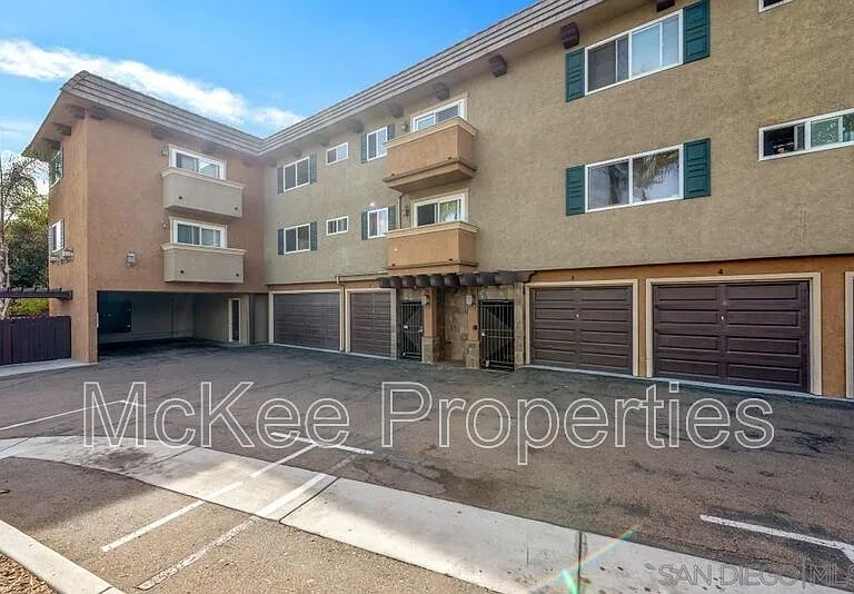 4328 College Ave — Photo 1