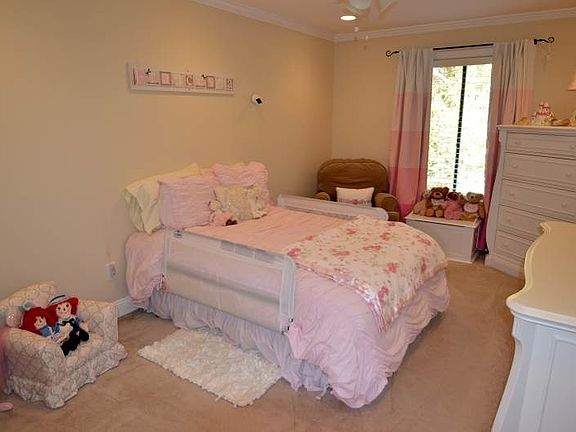 4th image of 38 Park St APT 18F