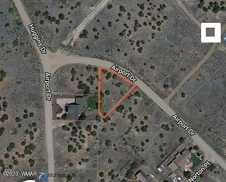 2nd image of 8567 Airport Dr