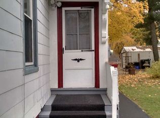 42 McElwain Ave FL 2, Cohoes, NY 12047
