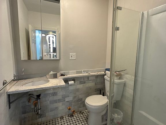 5th image of 307 E 93rd St APT 2FE