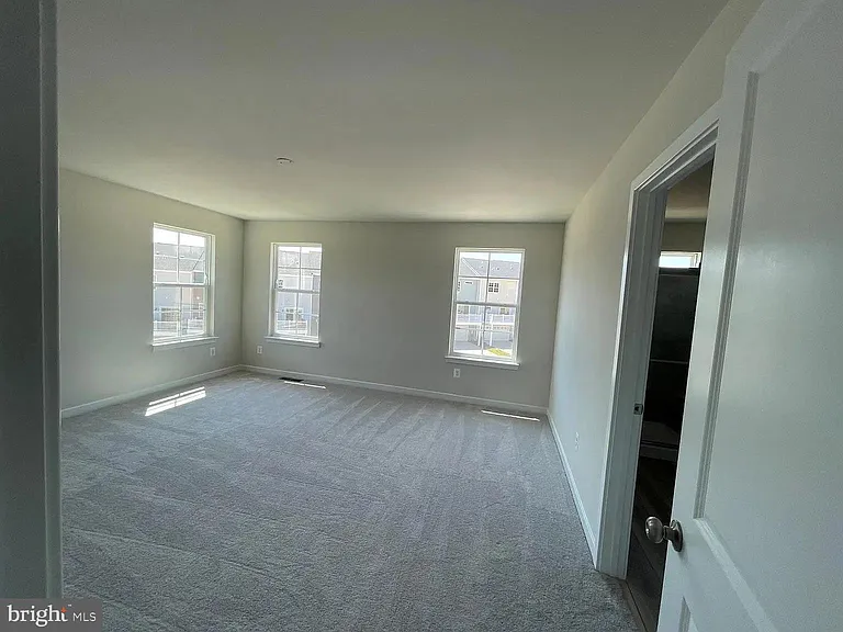 2244 Barhill Way — Photo 7