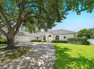 3 SE Loggerhead Lane, Tequesta, FL 33469