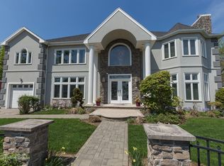 3419 Manchester Rd, Wantagh, NY 11793