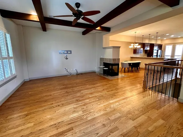 214 Detering St, Houston, TX 77007
