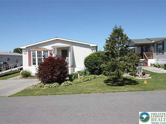 4th image of 5256 Brunswick Ln