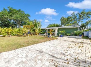 263 42nd Ave NE, Saint Petersburg, FL 33703
