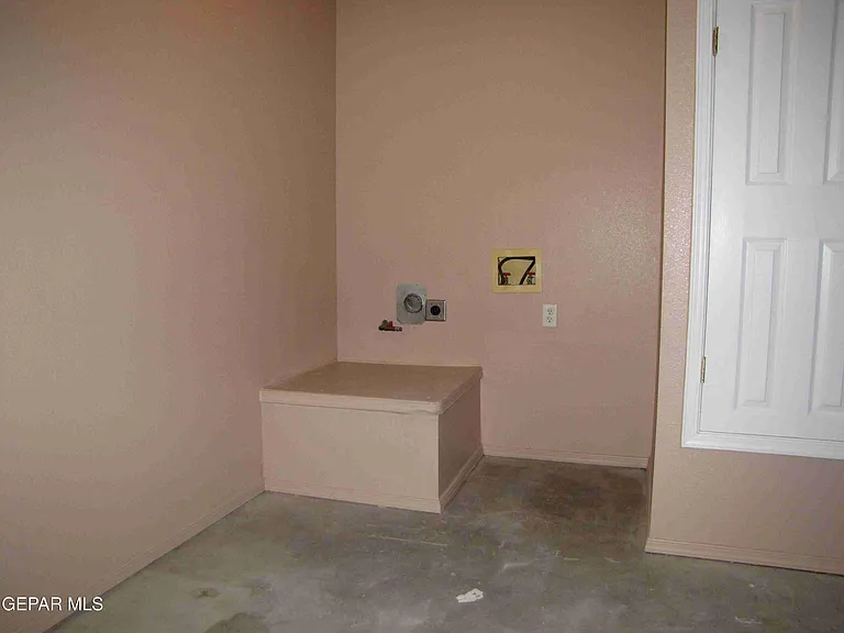 11975 Diana Candia Ln #B — Photo 25